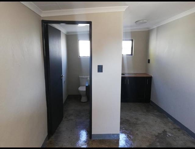 BUSINESS PROPERTY TO RENT IN NORTHMEAD